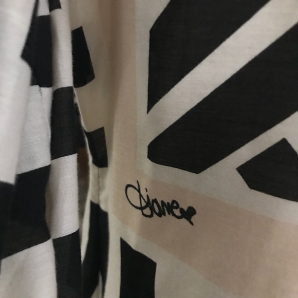 Vintage DVF Blouse - Picture 5 of 6